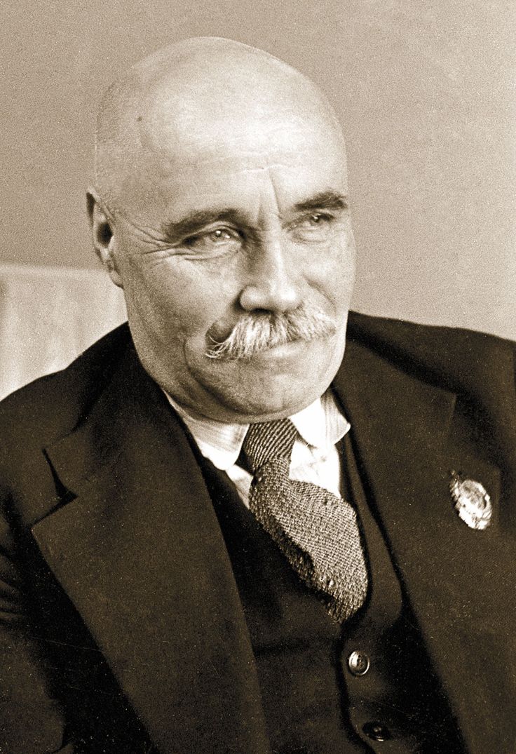 автор